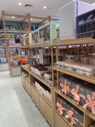 -国际蓝孩(万象天地店)