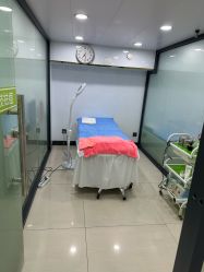 -苗医生专业祛痘·皮肤管理
