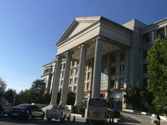 -中家鑫园温泉酒店鑫悦汤泉