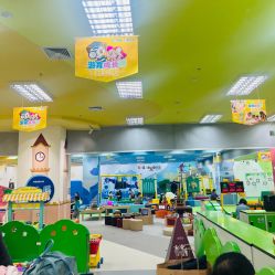 -莫莉幻想儿童乐园(北京丰台永旺店)