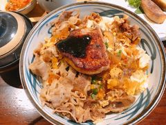 鹅肝肥牛盖浇饭和鳕鱼套餐-阿吾罗日本料理(K11艺术中心店)