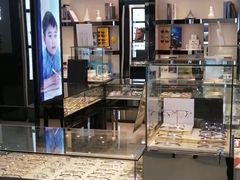 -博士眼镜(南昌八一大桥店)