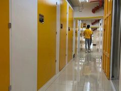 -安东易迷你自助仓储寄存仓库(杨浦店)