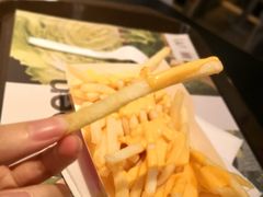 -麦当劳(华融店)