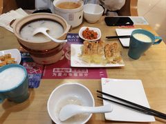 -嘉和一品粥(政府街店)