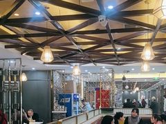 -凤凰路何眼镜香辣蟹(花果园店)