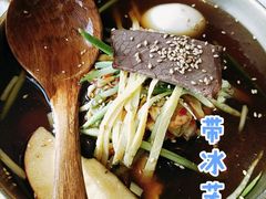 -河坝烧烤串城(金达莱店)