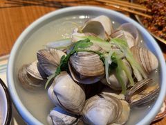 白蚬子-小乾杯串店•16年沈阳烧烤(文安路店)
