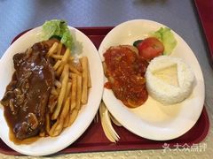 -彗星餐厅(香港迪士尼乐园)