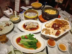 -蝴蝶里·粤菜·点心(滨江龙湖店)