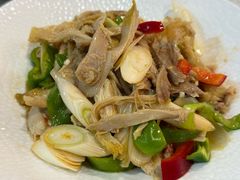 -汗腾格里·风味餐厅(新疆驻京办店)