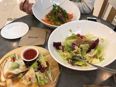 -文汇新民联合报业集团(上海报业大厦店)