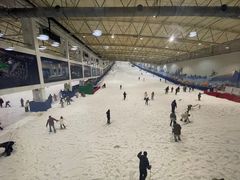 -乔波室内滑雪场