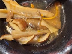 -芸山季·云南山珍菌火锅(人民广场来福士店)