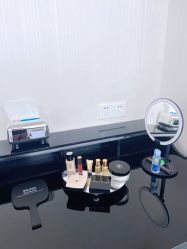 -JNK皮肤管理中心