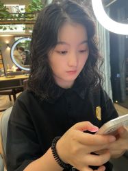 -藤野造型·烫发染发