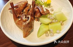 Fresh Fruit Pigeon