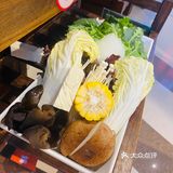 铁瓷老北京自己的火锅，铜锅涮肉太香啦，要的传统清汤锅