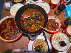 -老闵田螺馆·南昌市井菜·特色小吃(总店)