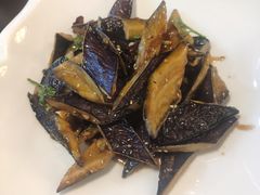 -喜乐餐厅•灯笼虾球首创者•本地小海鲜(二马路店)