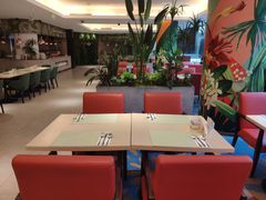 -亮马河饭店翠雅咖啡厅