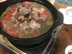-钰洁腊排骨火锅