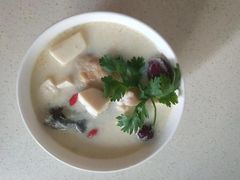 -爱贝尔高端月嫂(母婴护理)
