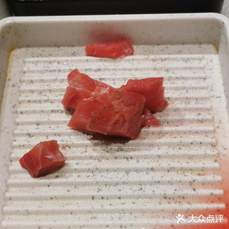 都冻渣咧了，最后我俩人吃饺子吃饱了，花238来吃饺子啊