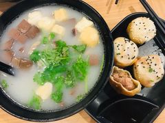 鸭血粉丝汤-小杨生煎(江南环球港店)