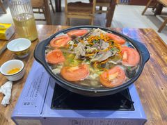 -乡土特色.冷锅鱼.牦牛肉汤锅