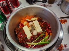 -大芊金重庆串串火锅(南京路店)