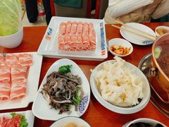 -楼外楼大刀肉传统火锅居(博学路店)