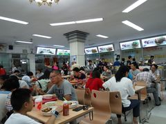 大堂-北大学一食堂