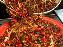 -犟一碗双椒鸡面(得意世界店)