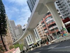 -香港大学