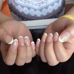 米卡美甲沙龙-EMILY艾枚莉美甲美睫·美颜·现磨咖啡