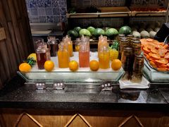 -领鲜活海鲜榴莲自助火锅(东门店)