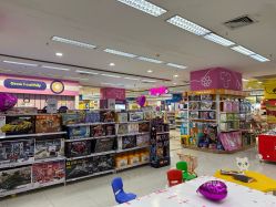 -孩子王(番禺万达广场店)