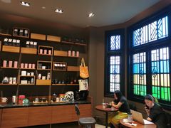 -星巴克(广州中华广场B1层店)