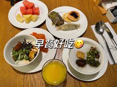 -上海漕河泾万丽酒店