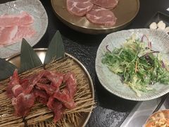 -臻牛烤肉
