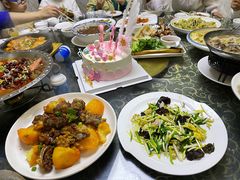 -一口猪海鲜浑锅·东北家常菜