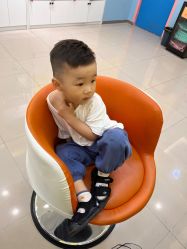 -爆米花儿童美发乐园