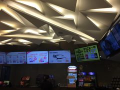 -英皇UA电影城(瑞虹天地月亮湾)