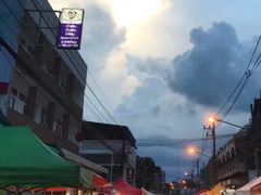-瓦洛洛传统市场