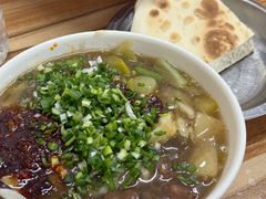 -老字号贾家肉丸糊辣汤(光明巷店)