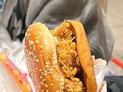 -麦当劳(四平路店)