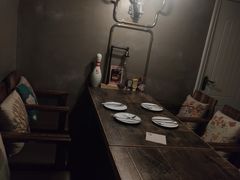 -HIGH FIVE哈福手工汉堡(桂林路店)