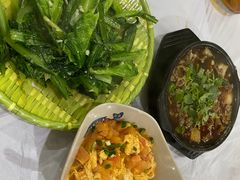 -余家庄肥肠鱼地方汤锅(银杏大道店)