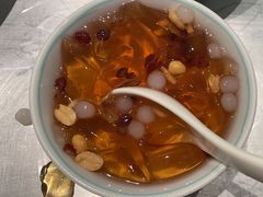 -姚姚酸菜鱼·金戈戈香港豉油鸡(喜荟城联名店)